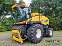 Feldhäcksler New Holland FR 9060