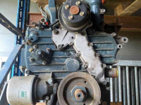 Motor Kubota v2003