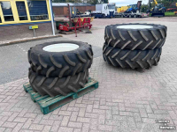 Räder, Reifen, Felgen & Distanzringe Trelleborg 480/70R34 + 380/70R24 verstelbare velgen