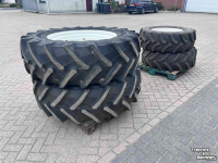 Räder, Reifen, Felgen & Distanzringe Trelleborg 480/70R34 + 380/70R24 verstelbare velgen