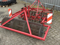 Grubber  beddencultivator frontbereider 1,50-1.80