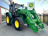 Schlepper / Traktor John Deere 6120M