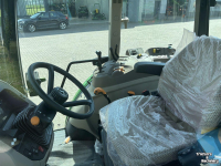Schlepper / Traktor John Deere 5058E
