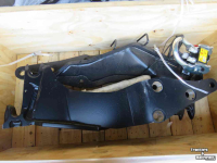 Frontlader Hydrac Voorladersteunen NewH T5 Case-IH Farmall Steyr Multi Parts nr:718195002