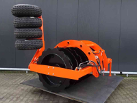 Silo Verdichtungswalze Hofstede Kuil silage verdichting aandruk wals , side shift , hydraulische zij arm