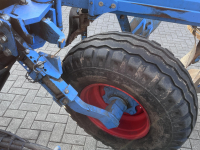 Pflüge Lemken DIAMANT 11 V 7