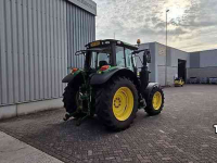 Schlepper / Traktor John Deere 6090M