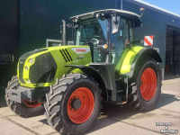 Schlepper / Traktor Claas Arion 610