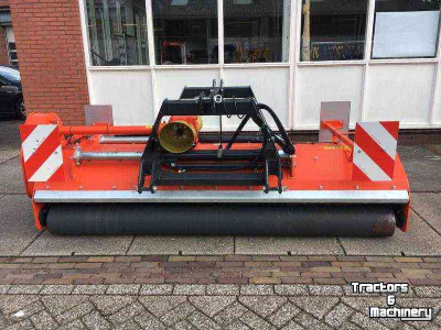 Schlegelmulchgeräte Kubota Kubota Kubota/Kverneland SE6320