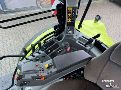 Schlepper / Traktor Claas Arion 610