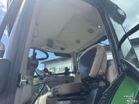 Schlepper / Traktor John Deere 6R 215