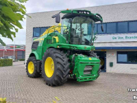 Feldhäcksler John Deere 8200i Zelfrijdende Veldhakselaar Nieuw