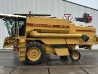 Mähdrescher New Holland TX34