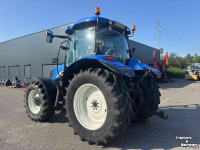 Schlepper / Traktor New Holland TS100A