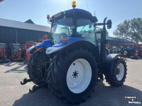 Schlepper / Traktor New Holland TS100A