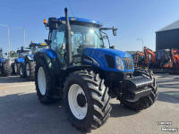 Schlepper / Traktor New Holland TS100A