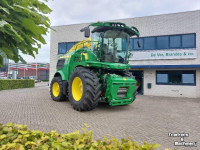 Feldhäcksler John Deere hakselaar 8200i