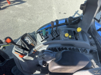 Schlepper / Traktor New Holland TS100A