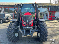 Schlepper / Traktoren Valtra G125e Active