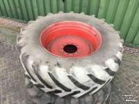 Räder, Reifen, Felgen & Distanzringe Trelleborg 650/65R38