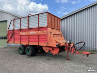Lade- und Dosierwagen Kverneland TA465 opraapwagen