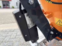 Schneeräumgeräte Rauch Avant SA250 Zandstrooier