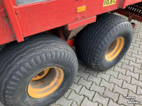 Lade- und Dosierwagen Taarup 1030