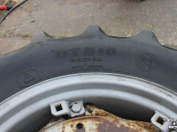 Räder, Reifen, Felgen & Distanzringe Good Year 360/70R28 DT810 trekkerbanden op velgen wielen 8-gaats voorbanden
