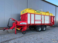 Lade- und Dosierwagen Pottinger Pöttinger Faro 4000D met Afvoerbandje.