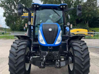 Schlepper / Traktor New Holland T 5.140 Dynamic Command