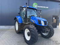 Schlepper / Traktor New Holland T6020 elite