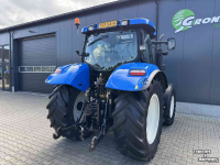 Schlepper / Traktor New Holland T6020 elite