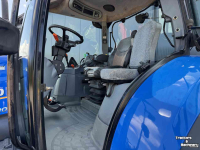 Schlepper / Traktor New Holland T6020 elite