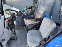 Schlepper / Traktor New Holland T6020 elite