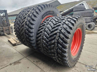 Räder, Reifen, Felgen & Distanzringe Michelin Michelin Roadbib 650/65R42 en 540/65R30. Passend op oa Fendt 700 serie