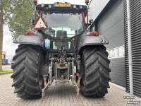 Schlepper / Traktor Valtra N123 HiTech
