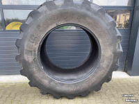 Räder, Reifen, Felgen & Distanzringe Bridgestone 710/70R42