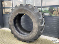 Räder, Reifen, Felgen & Distanzringe Bridgestone 710/70R42