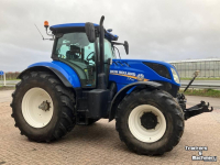 Schlepper / Traktor New Holland T 7.190