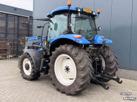 Schlepper / Traktor New Holland TS100A