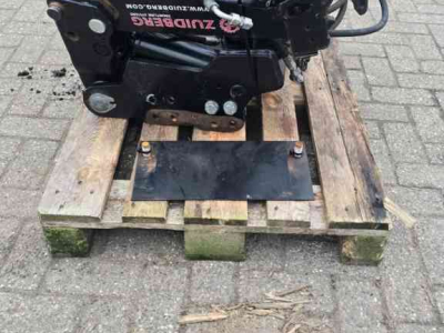 Fronthydraulik & Frontzapfwellen Zuidberg Fronthef passend op o.a. MF5400
