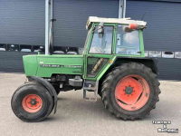 Schlepper / Traktor Fendt 305 LS 2WD Tractor