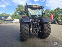 Schlepper / Traktor Valtra N141