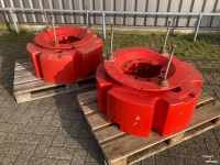 Schlepper / Traktor Fendt Set wielgewichten 1000 kg per kant