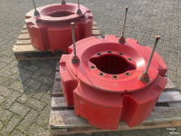 Schlepper / Traktor Fendt Set wielgewichten 1000 kg per kant