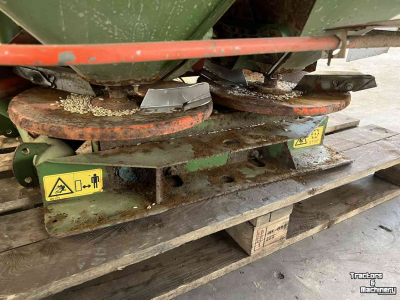 Düngerstreuer Amazone ZA-F 804 R