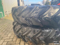 Räder, Reifen, Felgen & Distanzringe Michelin Agribib 13.6R38 + 13.6R24 op verstelvelgen