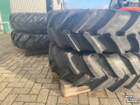 Räder, Reifen, Felgen & Distanzringe Michelin Agribib 13.6R38 + 13.6R24 op verstelvelgen