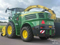 Feldhäcksler John Deere 8400 HAKSELAAR