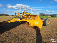 Planiergeräte Bos Super Dozer